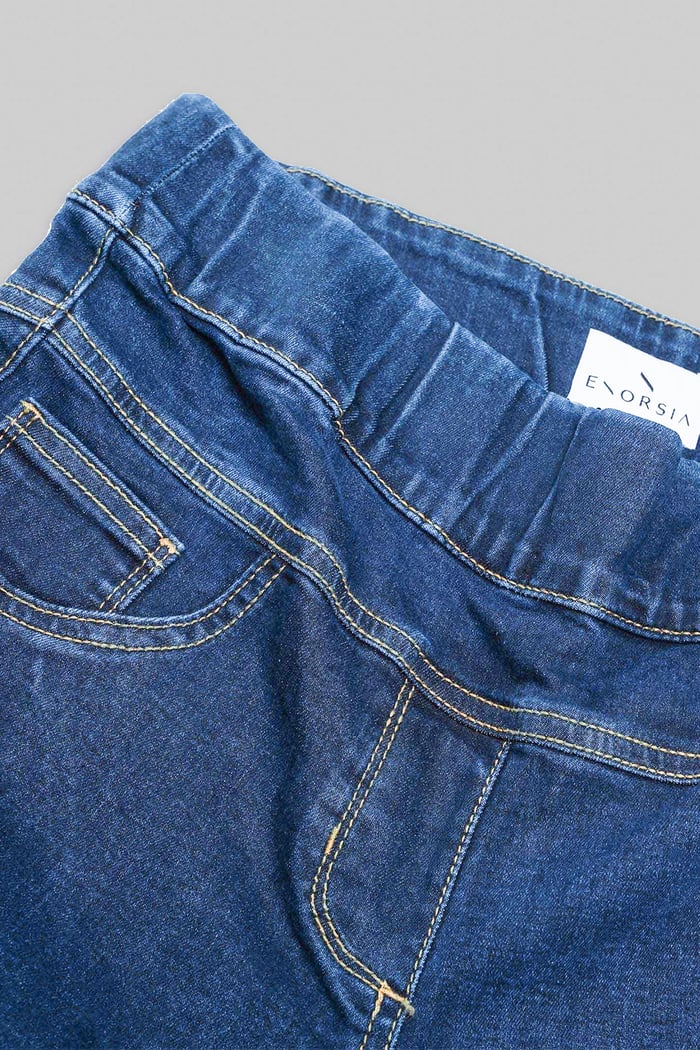 Super Stretch Pull-On Denim Leggings