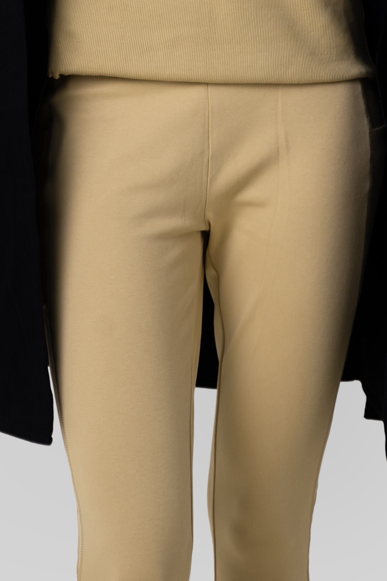 Rise And Shine Sculpting Pockets Leggings