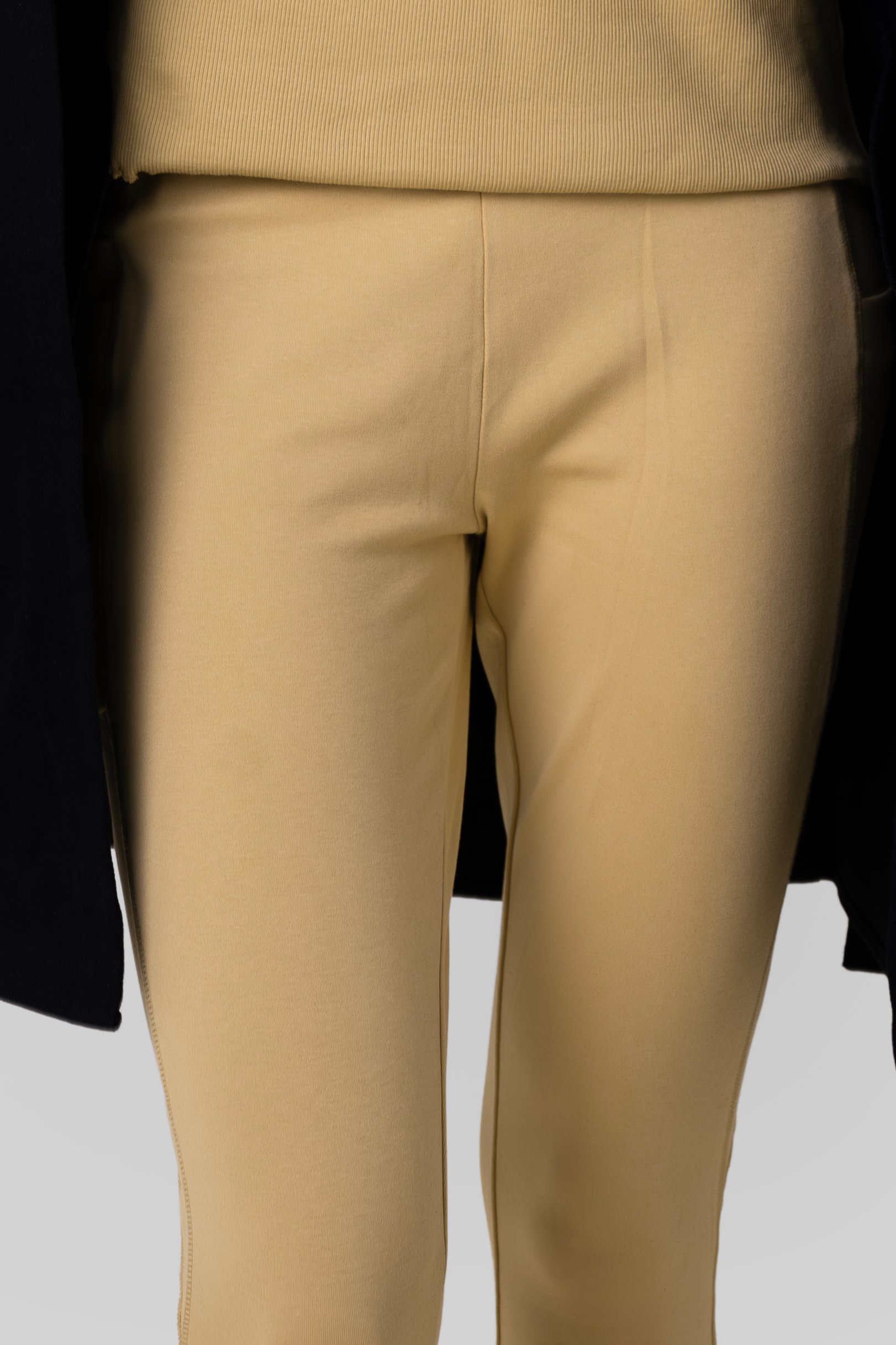 Rise And Shine Sculpting Pockets Leggings