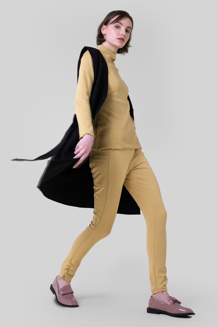 Rise And Shine Sculpting Pockets Leggings