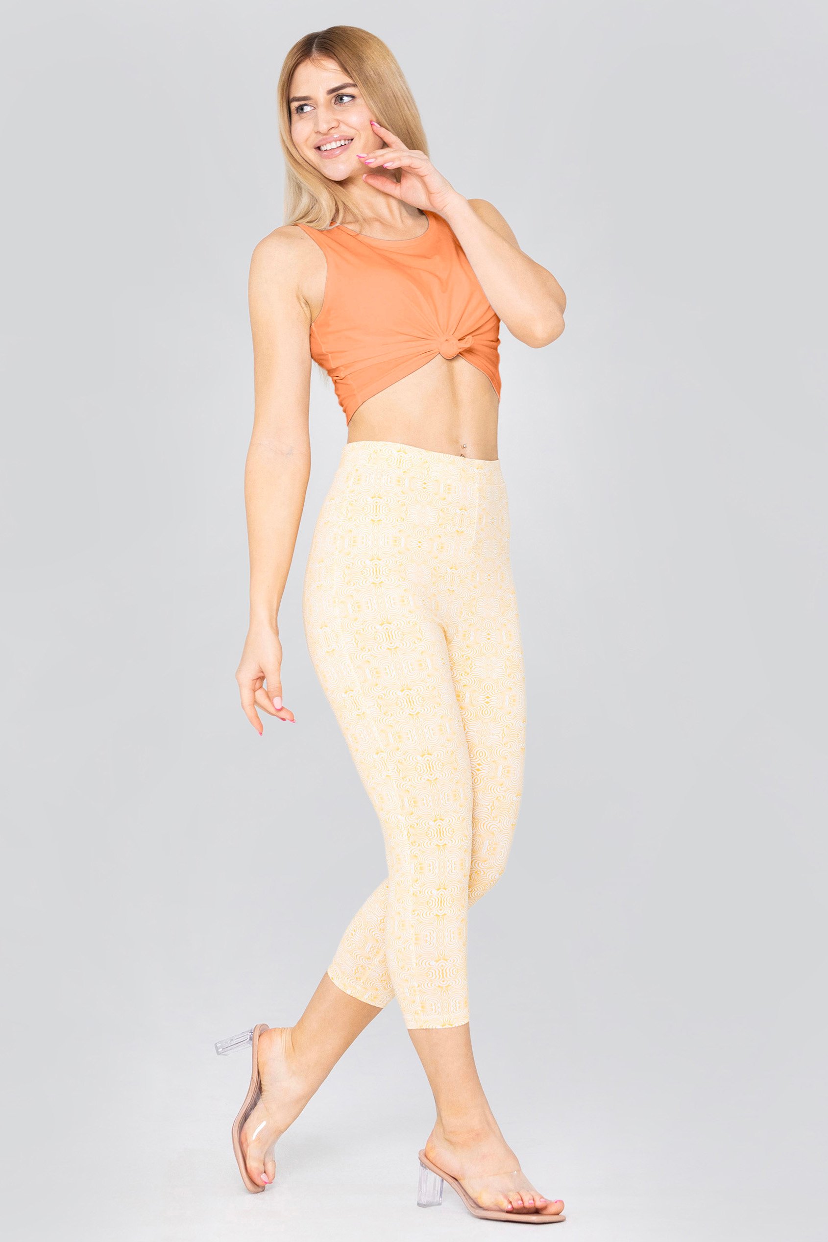 Bee Printed Cropped Leggings