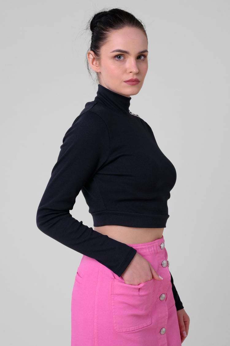Women Turtleneck Crop Tops
