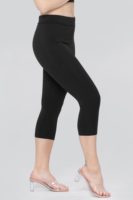 Black Stretchy Cropped Leggings