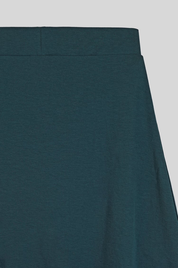 Classic Seam Detail Jersey Skirt
