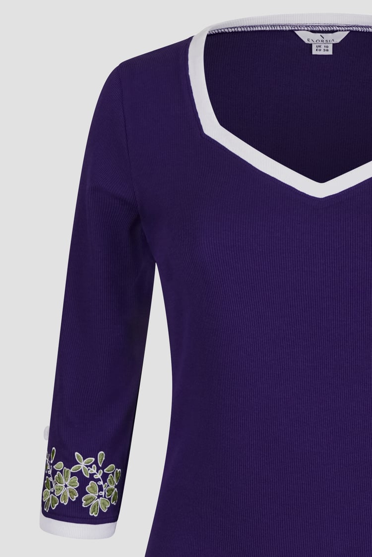 Sweetheart Neck  Embroidered Long Sleeves Tops