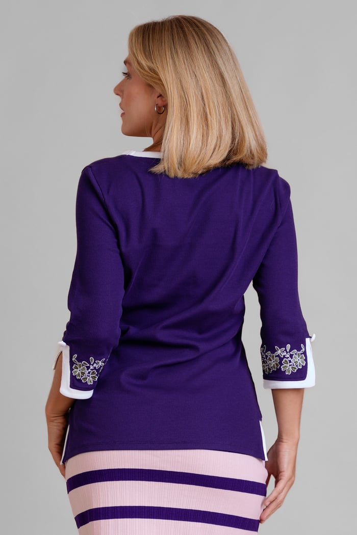 Sweetheart Neck  Embroidered Long Sleeves Tops