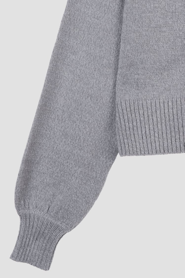 Women’s Crew Neck Knitted Cardigan