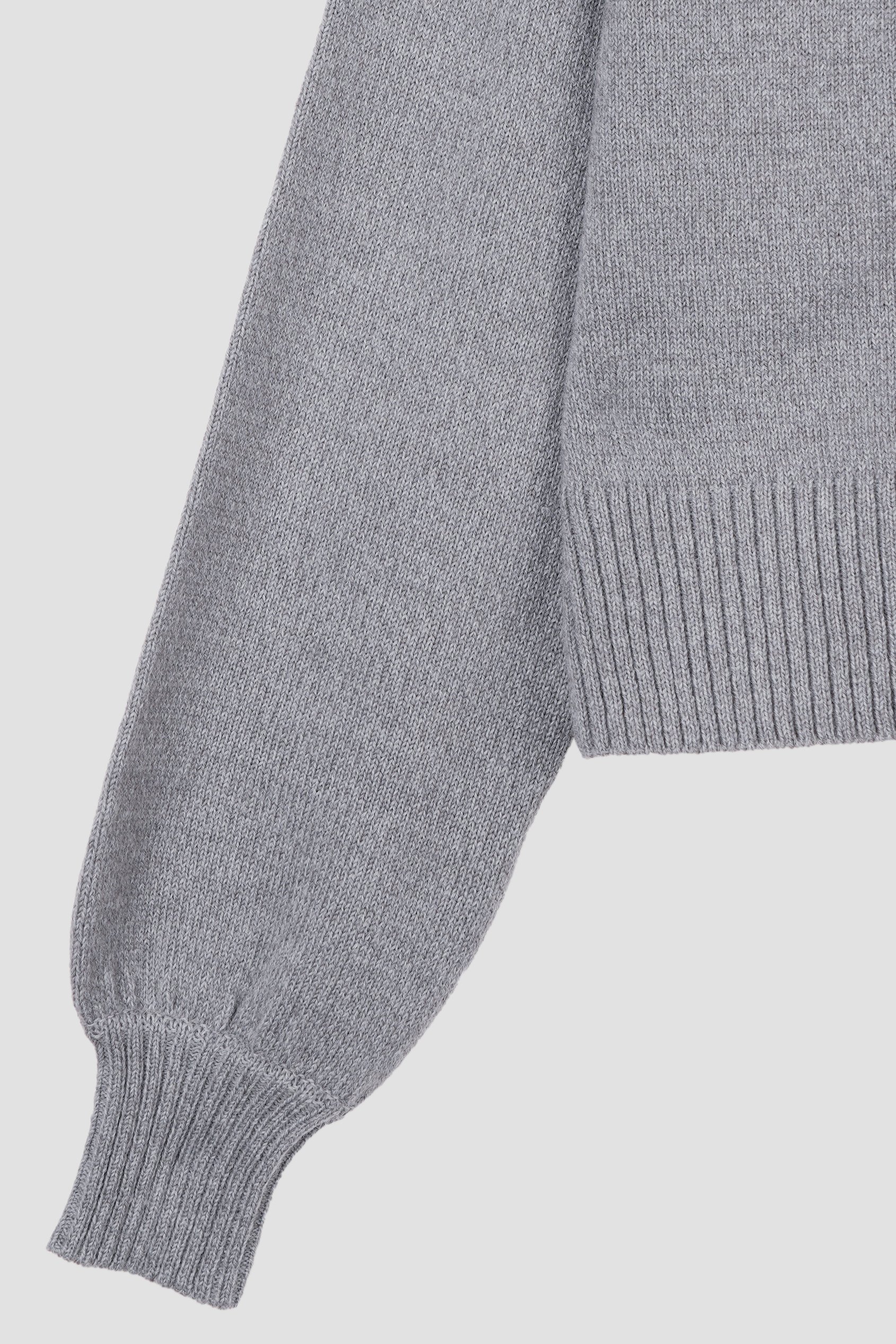 Women’s Crew Neck Knitted Cardigan