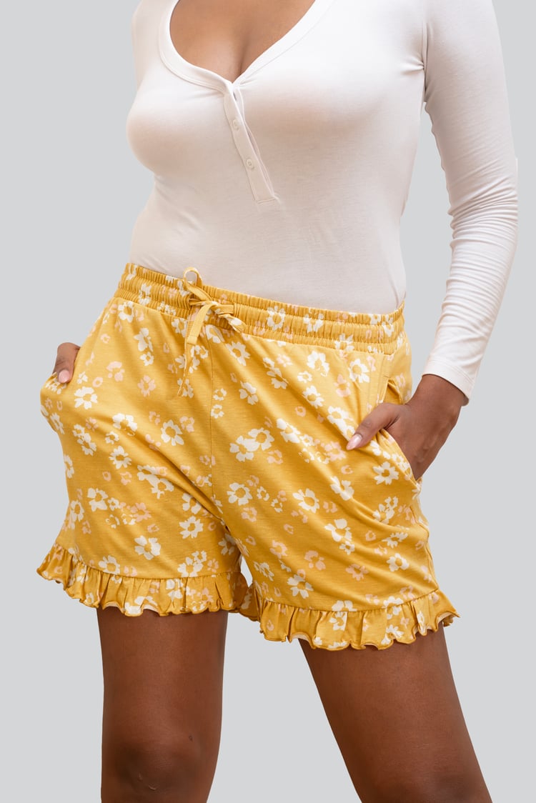 Womens Ruffle Hem Printed Shorts