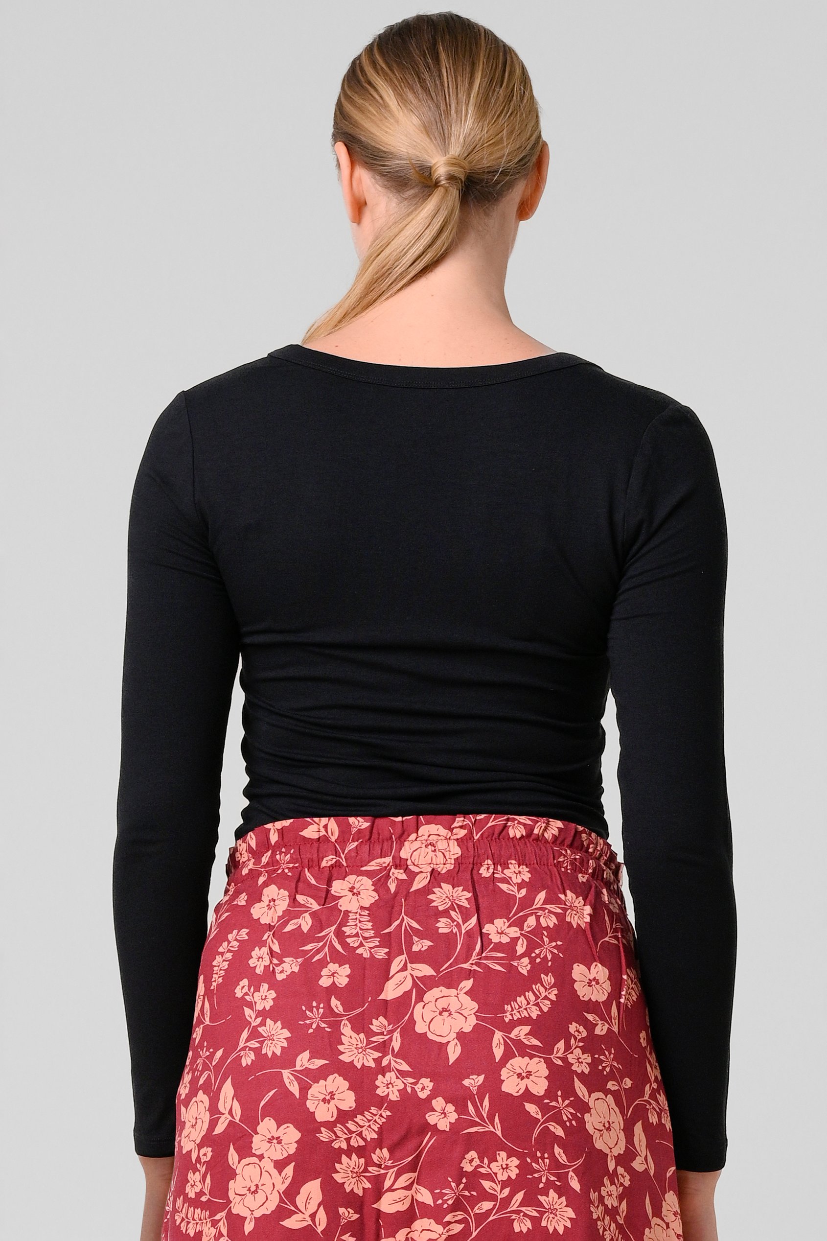 Womens Wide V-neck Casual T-Shirt