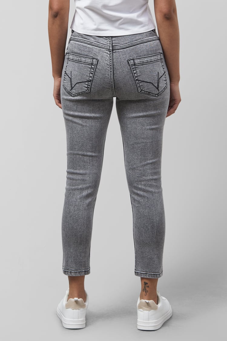 Enorsia Authentic Capri Jeans