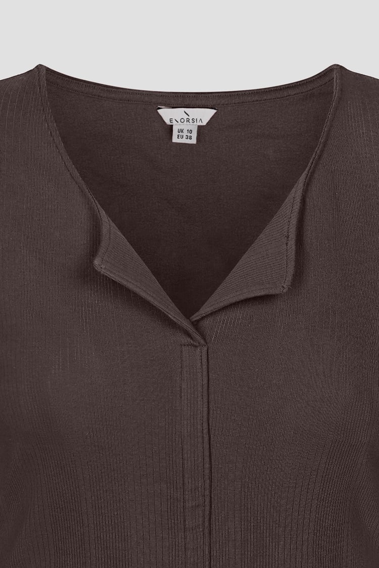 Scoop Neckline Long Sleeve Ribbed Top