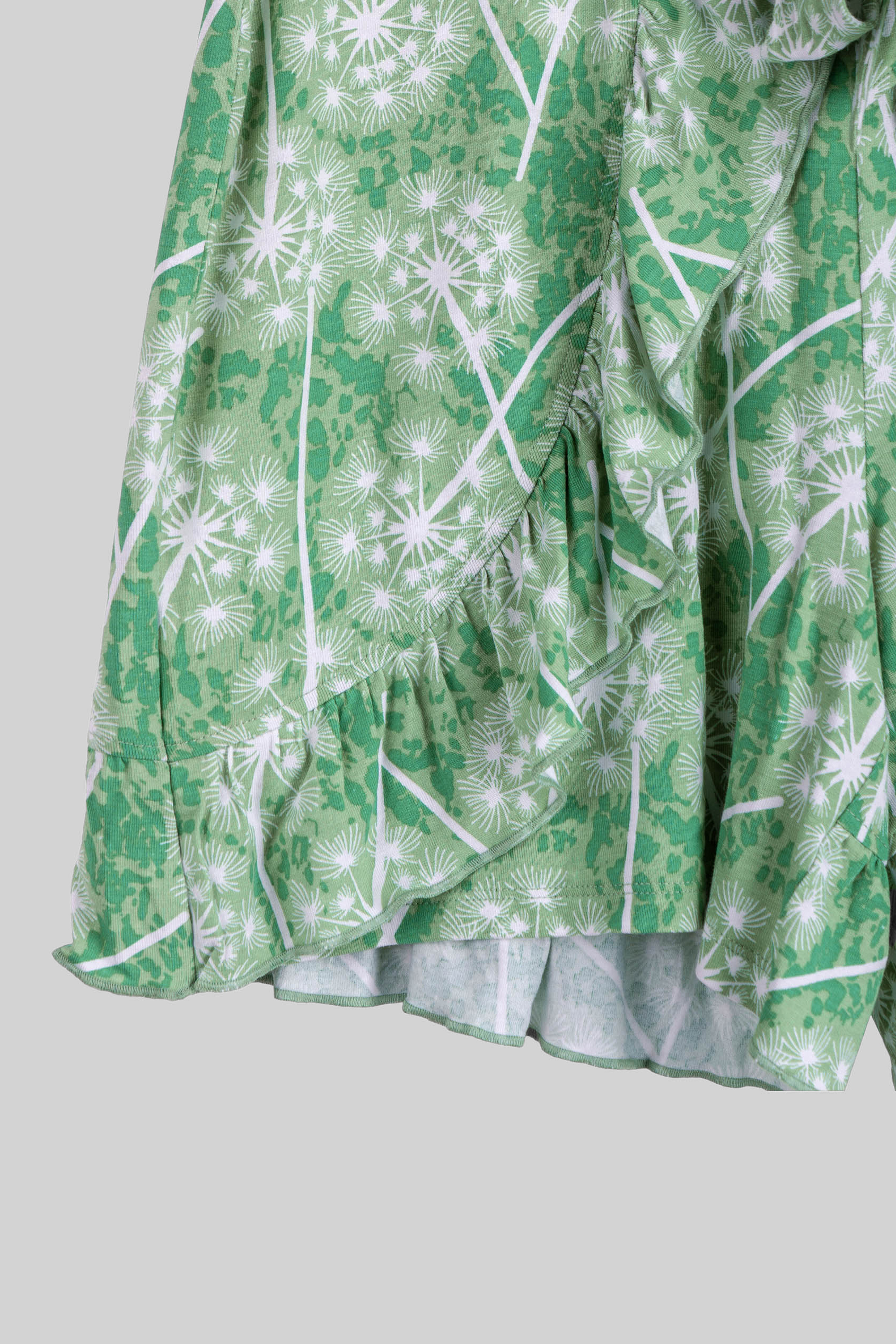 Womens Ruffle Tie-Front Dandelion Printed Shorts