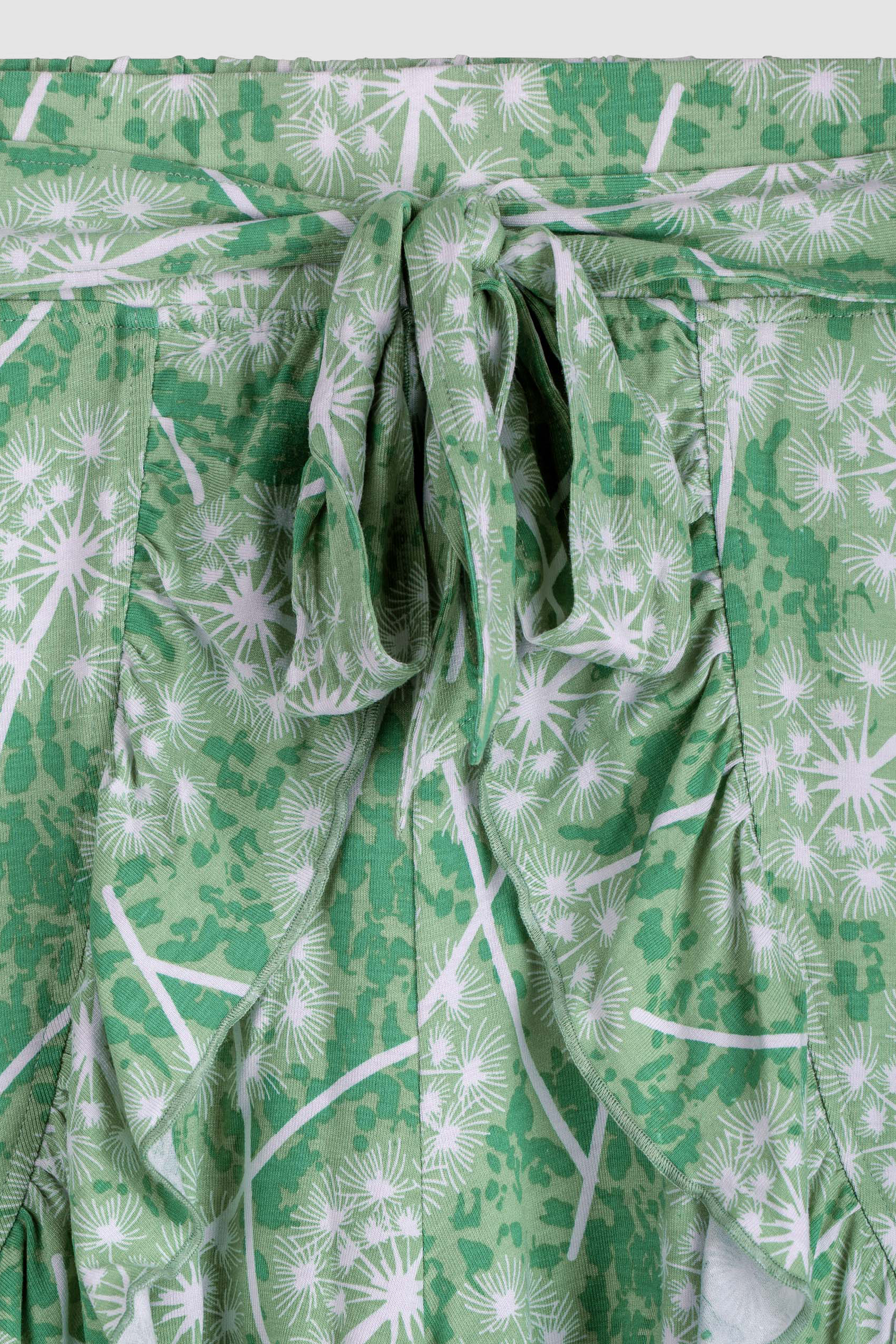 Womens Ruffle Tie-Front Dandelion Printed Shorts