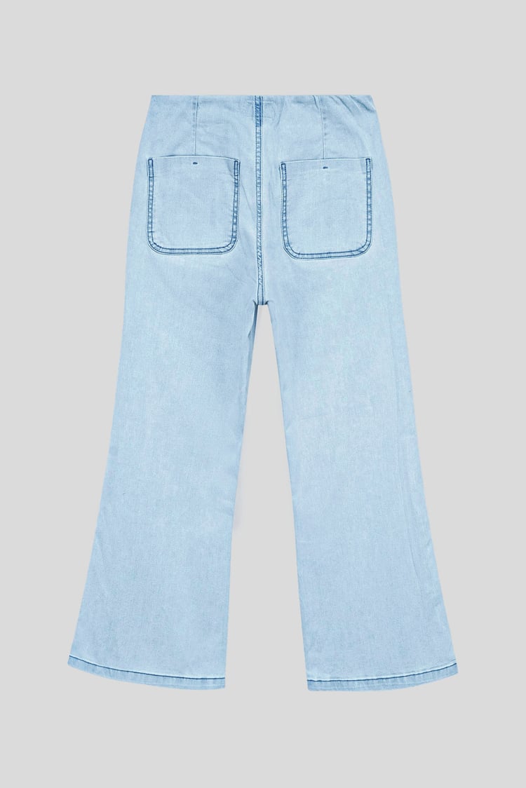 Super Light Cropped Flared Buttoned Jeans