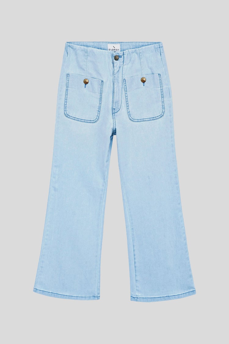 Super Light Cropped Flared Buttoned Jeans