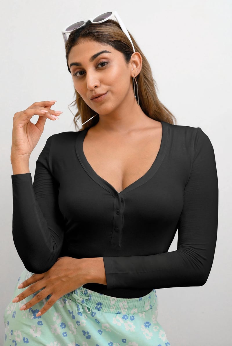 Women Wide V-Neck