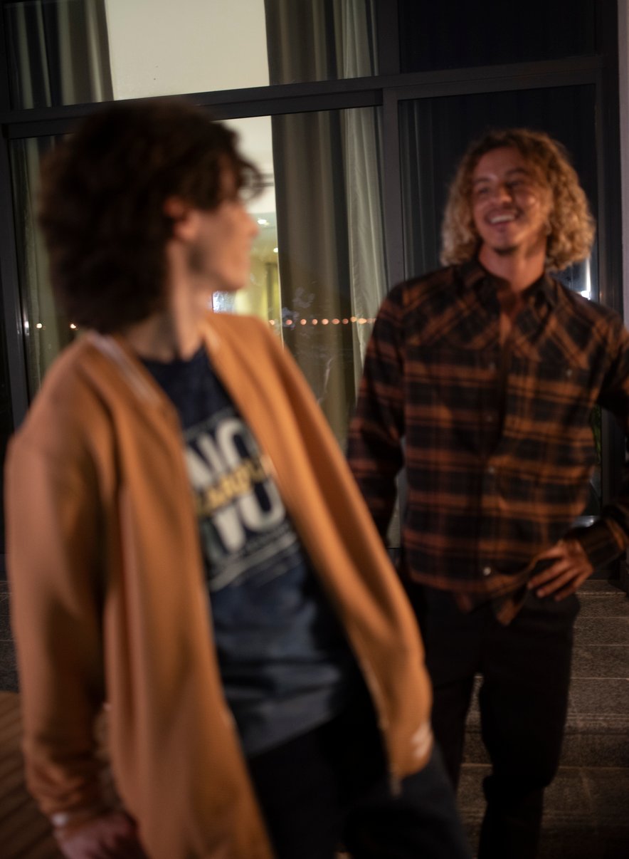 Elevated spring evening wear: Enorsia midi dresses and elegant silhouettes