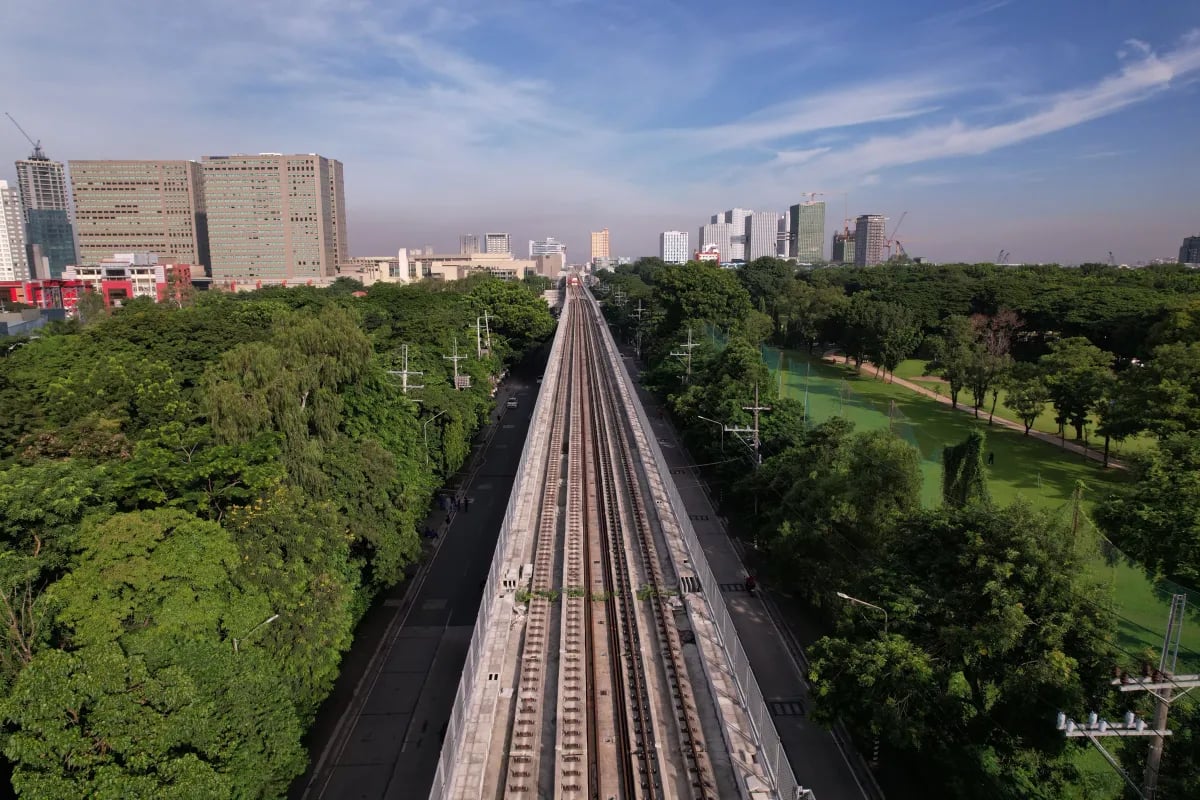 MRT-7 railway construction project in Quezon City and Bulacan