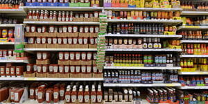 The Christmas Miracle of Retail: How Tesco and Sainsbury’s Outshined Expectations