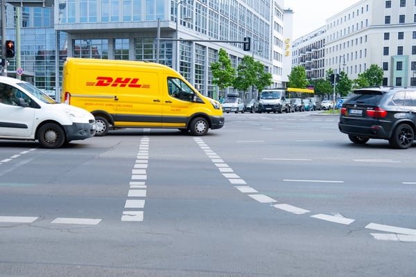 Revolutionizing Airport Logistics: DHL’s Autonomous Vehicle Breakthrough at Heathrow