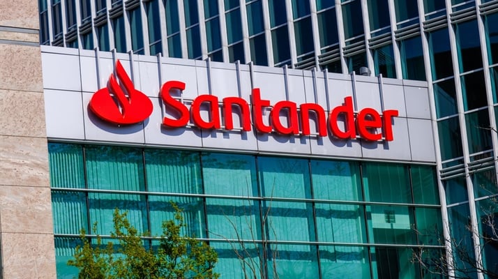 Santander’s Bold Move: Cracking the Canadian Banking Market