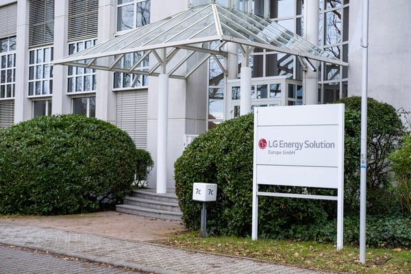 The Dawn of EV Battery Localization: Hyundai and Kia’s Strategic Move
