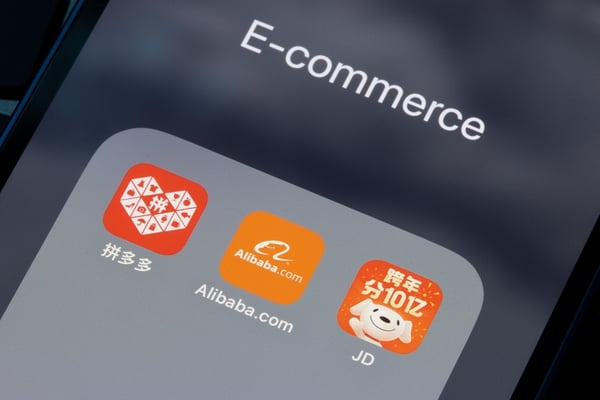 Navigating the Ban Battlefield: Chinese E-commerce’s Strategy Shifts Amid US Decoupling Efforts