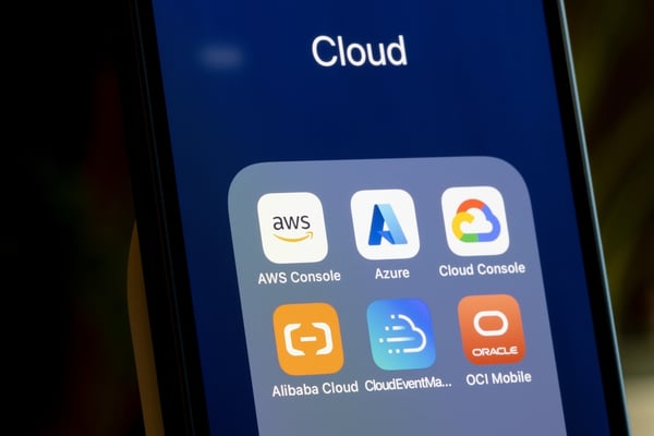 Oracle and AWS: Pioneering the Next Wave of Cloud Innovation for FMCG Companies