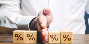 Navigating Debt Challenges in the Retail Real Estate Market