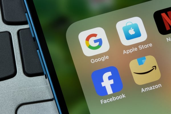 Amazon and Meta: Titans of the Tech World Poised for Unprecedented Growth in 2025