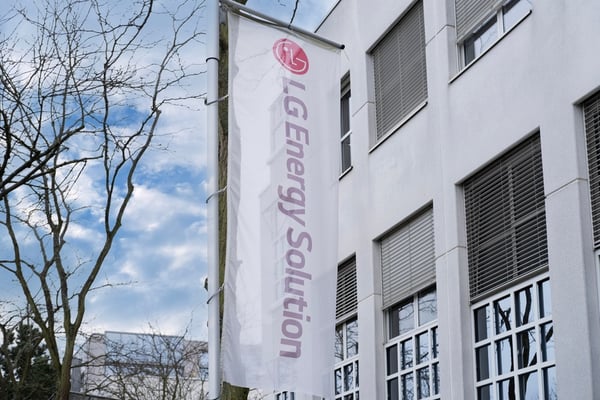 The Strategic Pivot of LG Energy Solution: Navigating Through Electric Vehicle Market Turbulence