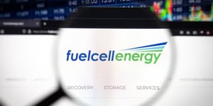 FuelCell Energy’s Financial Rollercoaster: Navigating Through Challenges