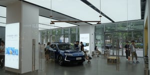 SAIC and Huawei Forge Ahead in the Electric SUV Race with the ES37: A New Chapter in Automotive Innovation