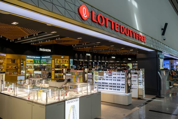 Lagardère’s Triumph: Setting New Standards in Travel Retail