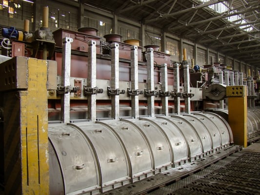 The Aluminium Industry at a Crossroads: Embracing Zero-Carbon Smelting or Sticking to the Status Quo?