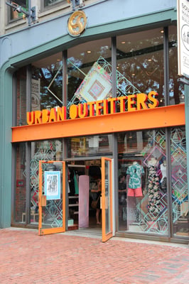 Urban Outfitters Surges with Record Earnings: A Strategic Retail Triumph