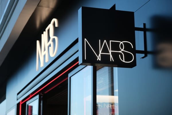 Innovations in Travel Retail: The Rise of Omnichannel Strategies with Shiseido’s ’Nars Voyage’