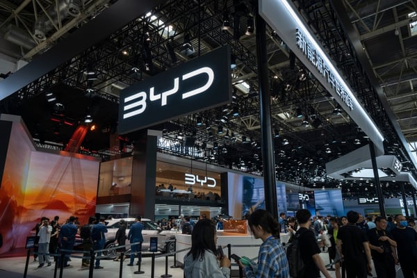 2024: The Year BYD Dethroned Tesla and Electrified the Auto Market