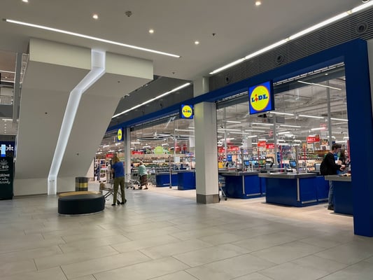 Why the Czech Retail Rally is More Than Just a Flash in the Pan