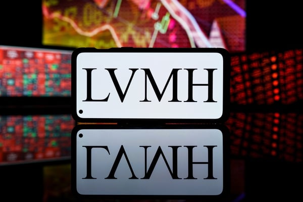 LVMH in the Eye of the Storm: Navigating Through China’s Economic Slowdown