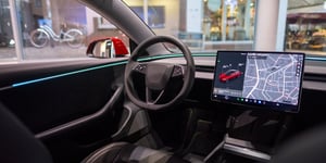 Apple’s Electric Car Project Shutdown: A Shift in Strategy and Industry Implications