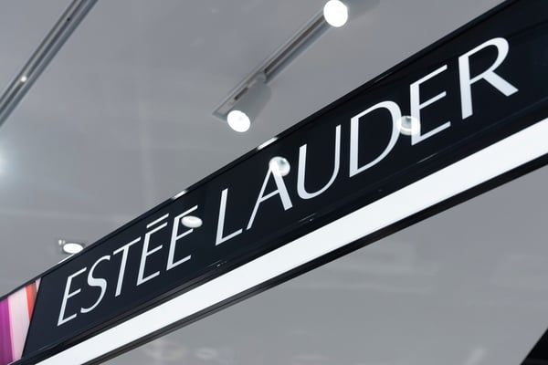 Estée Lauder and Amazon: Redefining Luxury Beauty Shopping Online