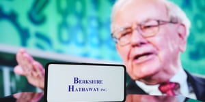 Berkshire Hathaway’s Record Q4 2024 Earnings: A Deep Dive into the P/C Insurance Surge