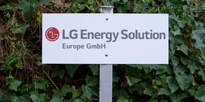 LG Energy Solution Navigates EV Market Uncertainty with Strategic Finesse
