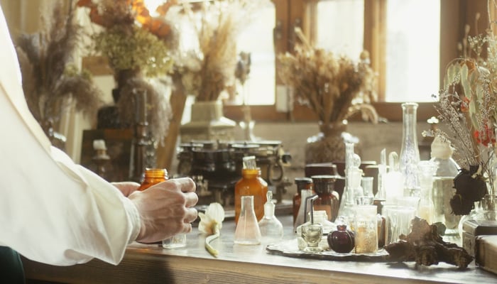 The Scent of Success: How Fragrance Brands Can Thrive Amid Economic Uncertainty