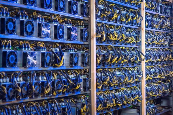 Tariff Troubles: Analyzing the Impact on U.S. Bitcoin Mining Expansion