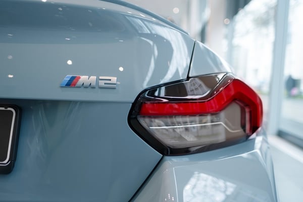 BMW’s Strategic Leap: AI-Driven Battery Technology and Hydrogen Fuel Cells