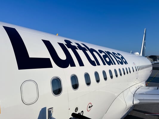 Lufthansa Adjusts 2024 Profit Margins Amidst Rising Costs