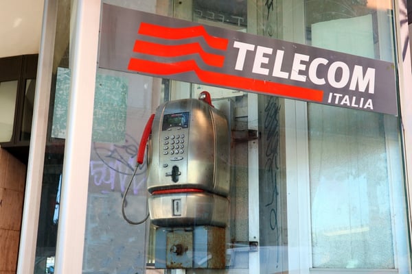 FiberCop’s Strategic Workforce Reduction Through Early Retirement in Italy’s Evolving Telecom Landscape